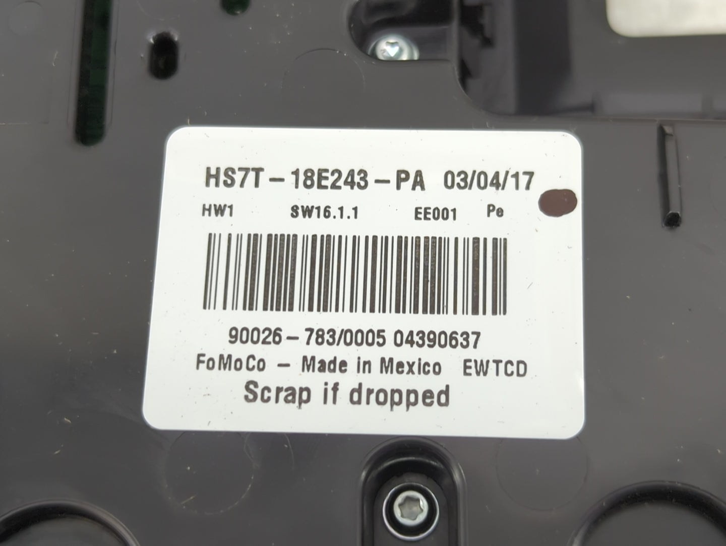 2016-2020 Ford Fusion Radio Control Panel 1468539 - Oemusedautoparts1.com