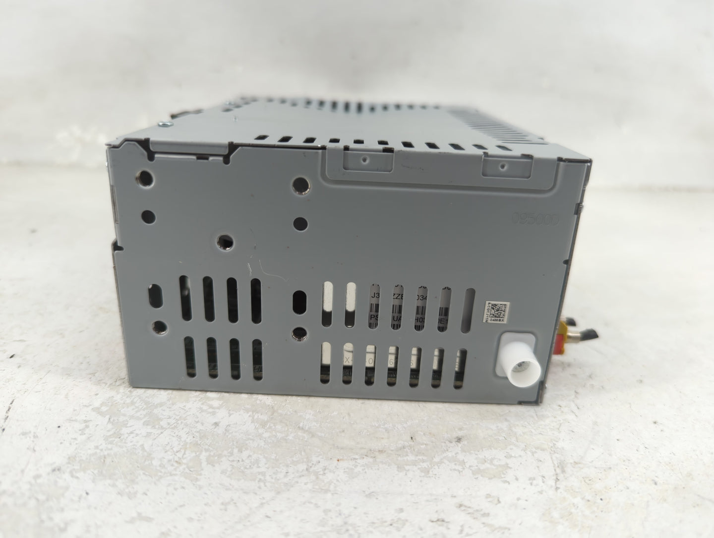 2015-2016 Ford Fusion Radio AM FM Cd Player Receiver Replacement P/N:CQ-CJ15N04MB Fits Fits 2015 2016 OEM Used Auto Parts - 