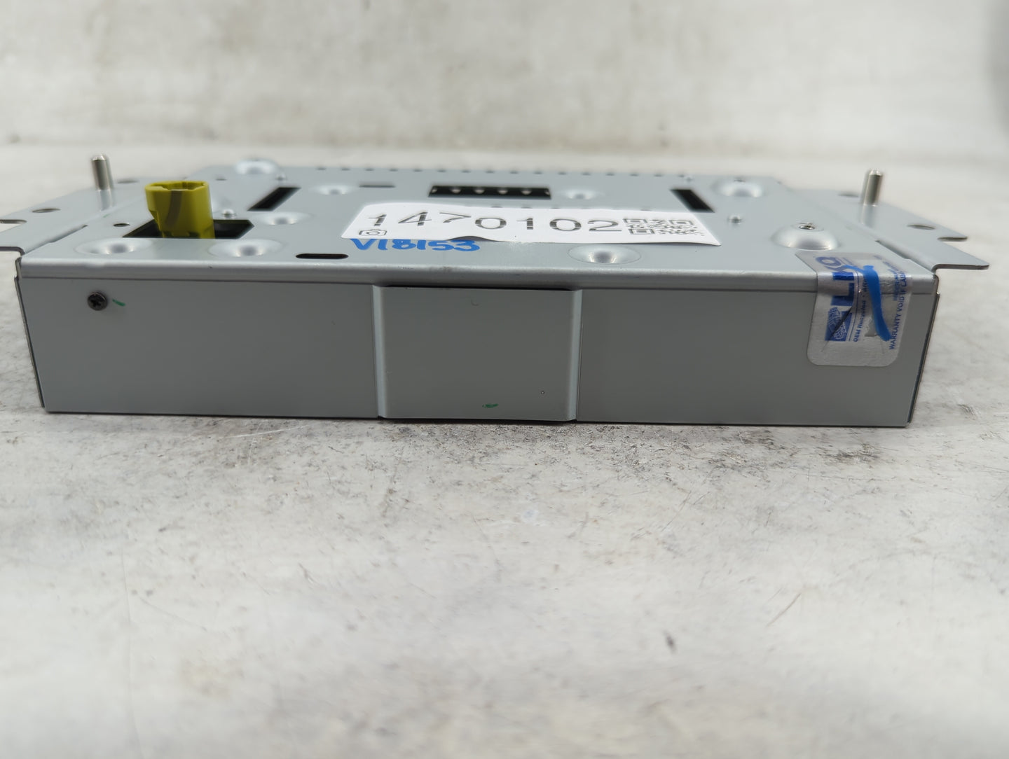 2017-2020 Ford Fusion Information Display Screen 1470102 - Oemusedautoparts1.com