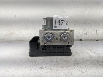 2017-2018 Ford Fusion ABS Pump Control Module Replacement P/N:HG9C-2B373-BG 25.0220-6672.4, HG9C-2C219-LC Fits Fits 2017 2018 OEM Used Auto Parts
