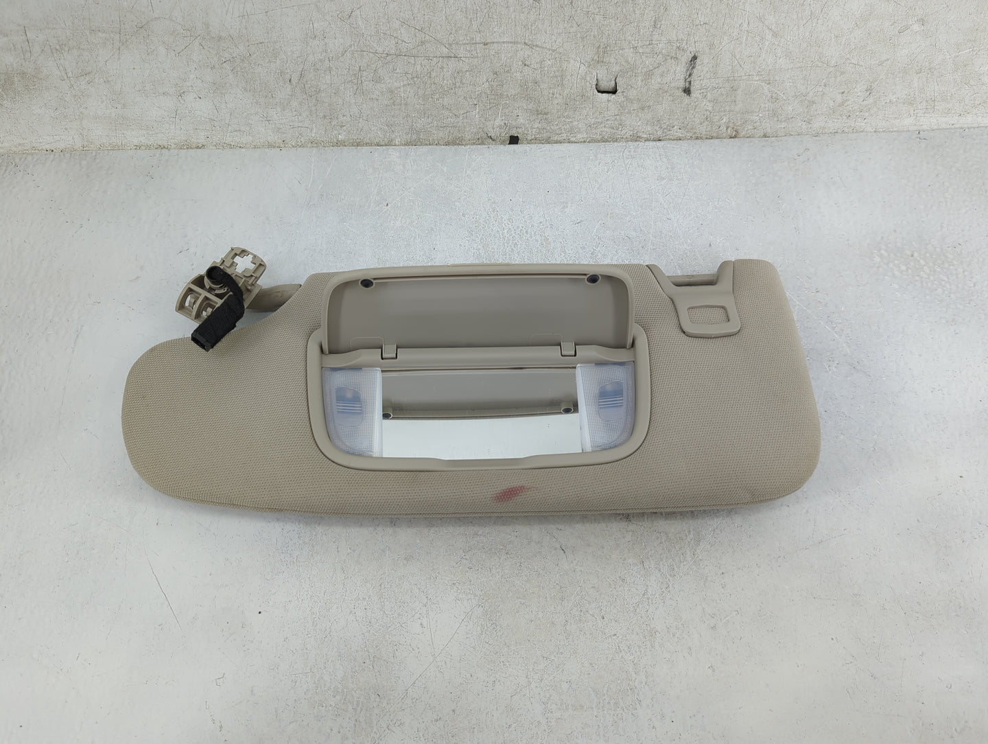 2017-2020 Ford Fusion Sun Visor Shade Replacement Driver Left Mirror Fits Fits 2017 2018 2019 2020 OEM Used Auto Parts - Oem