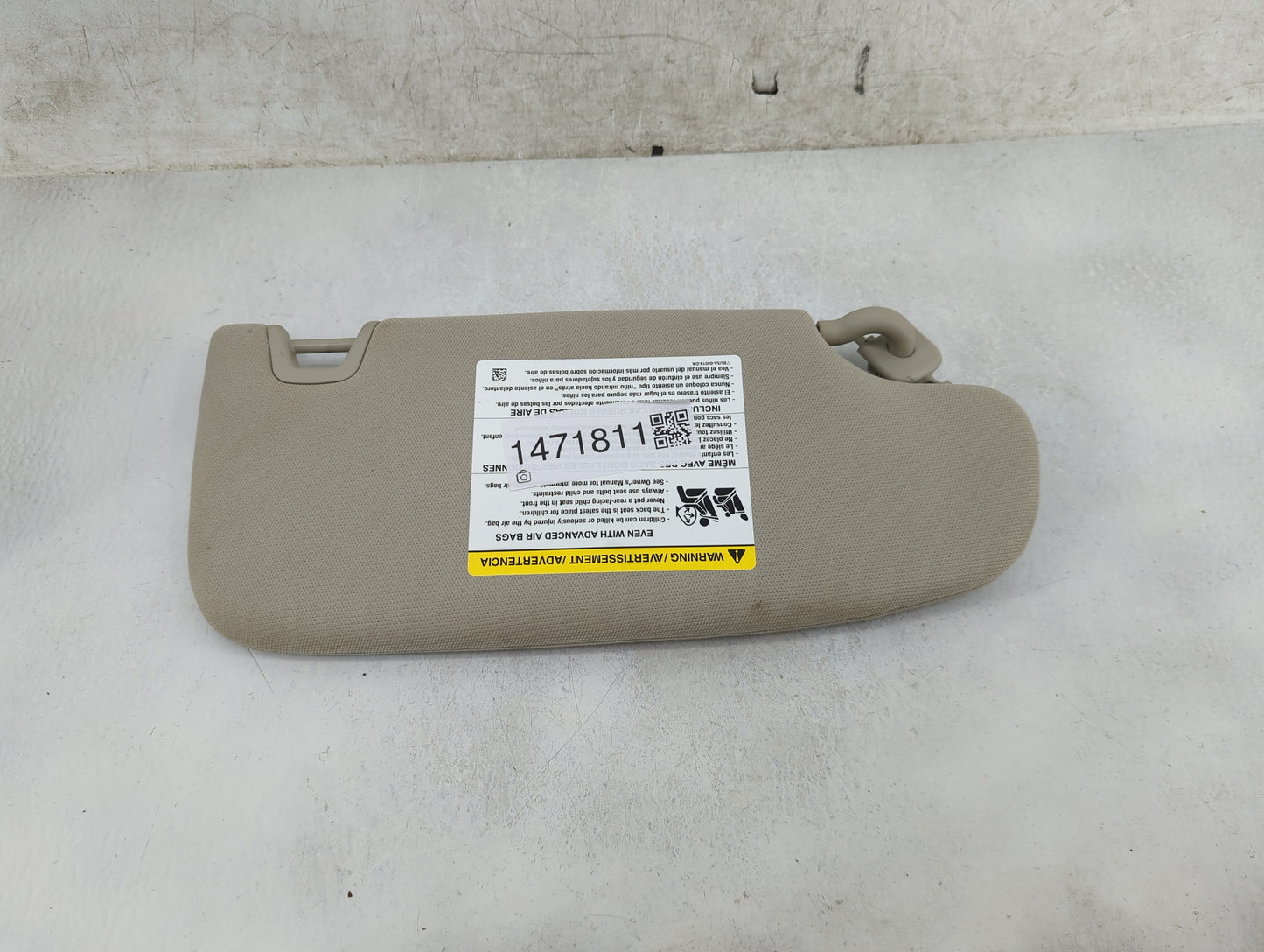 2017-2020 Ford Fusion Sun Visor Shade Replacement Driver Left Mirror Fits Fits 2017 2018 2019 2020 OEM Used Auto Parts - Oem