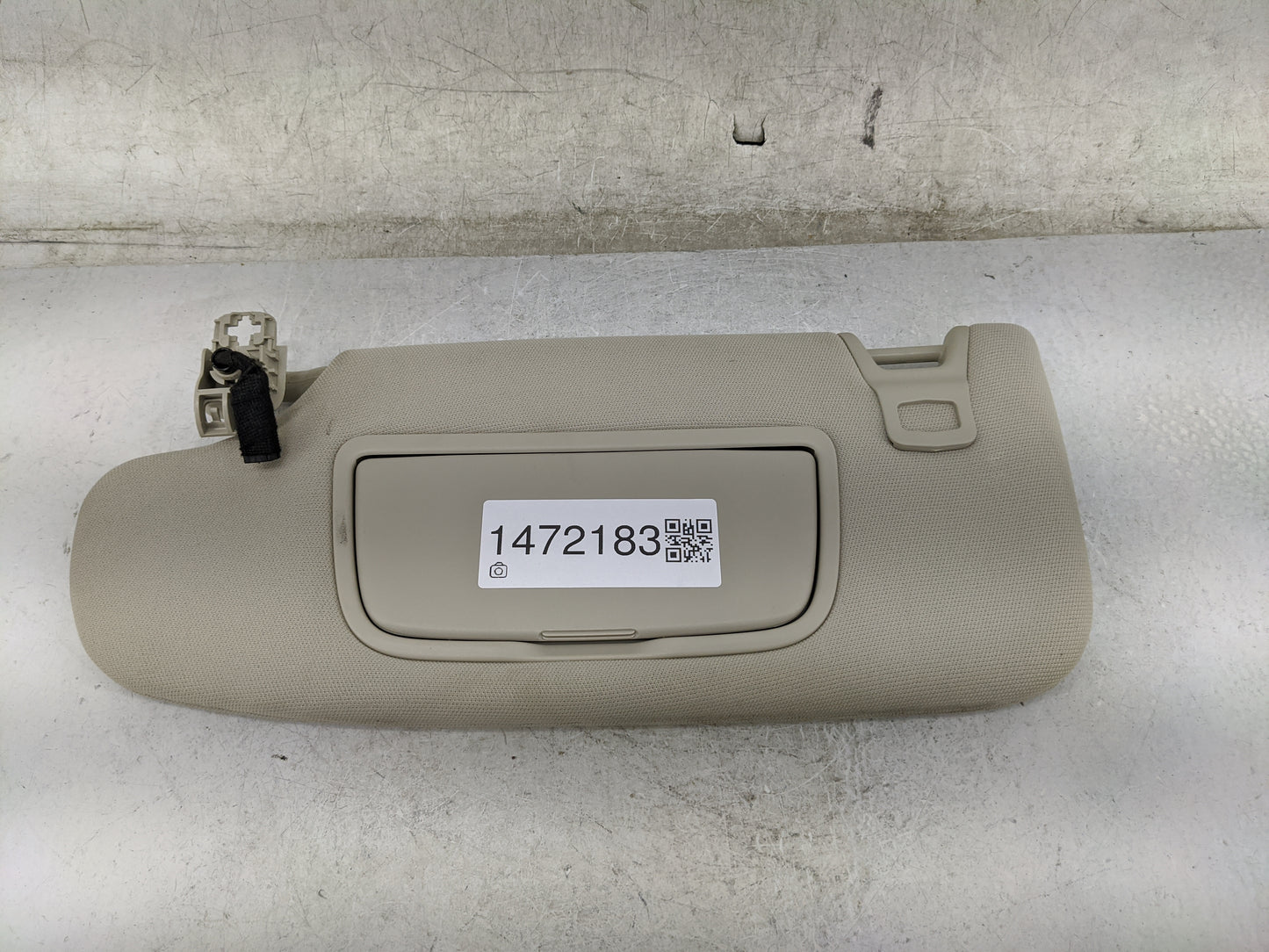2017-2020 Ford Fusion Sun Visor Shade Replacement Driver Left Mirror Fits Fits 2017 2018 2019 2020 OEM Used Auto Parts - Oem
