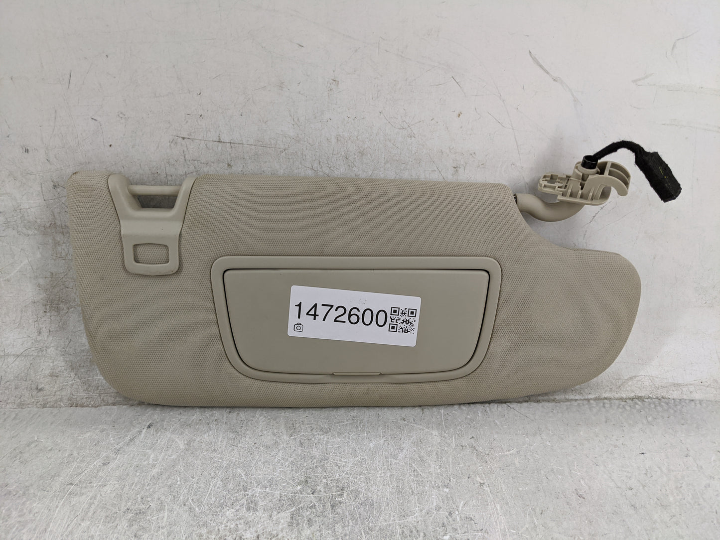 2017-2020 Ford Fusion Sun Visor Shade Replacement Passenger Right Mirror Fits Fits 2017 2018 2019 2020 OEM Used Auto Parts -