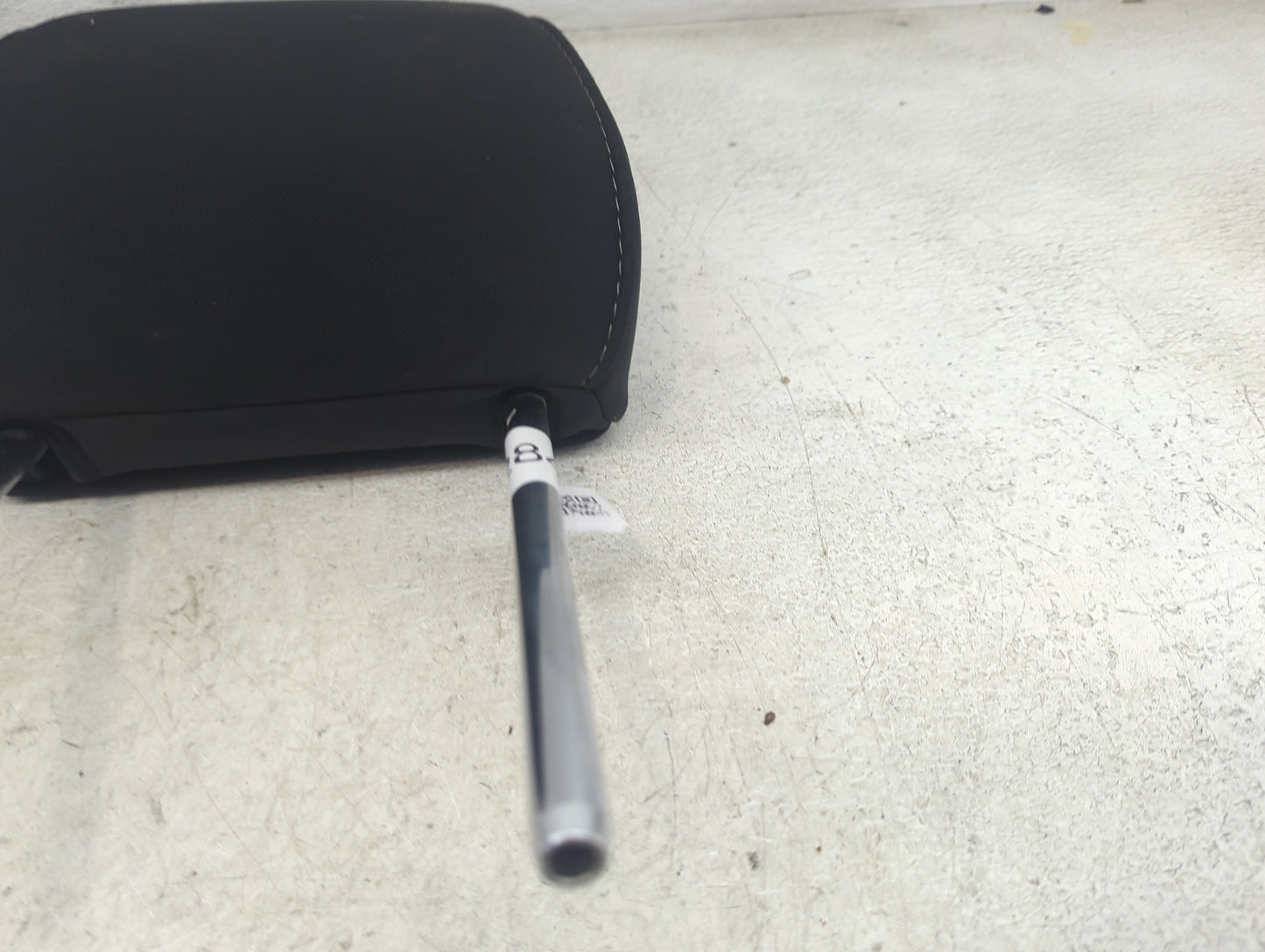 2017 Ford Fusion Headrest Head Rest Front Driver Seat Black 1472849 - Oemusedautoparts1.com