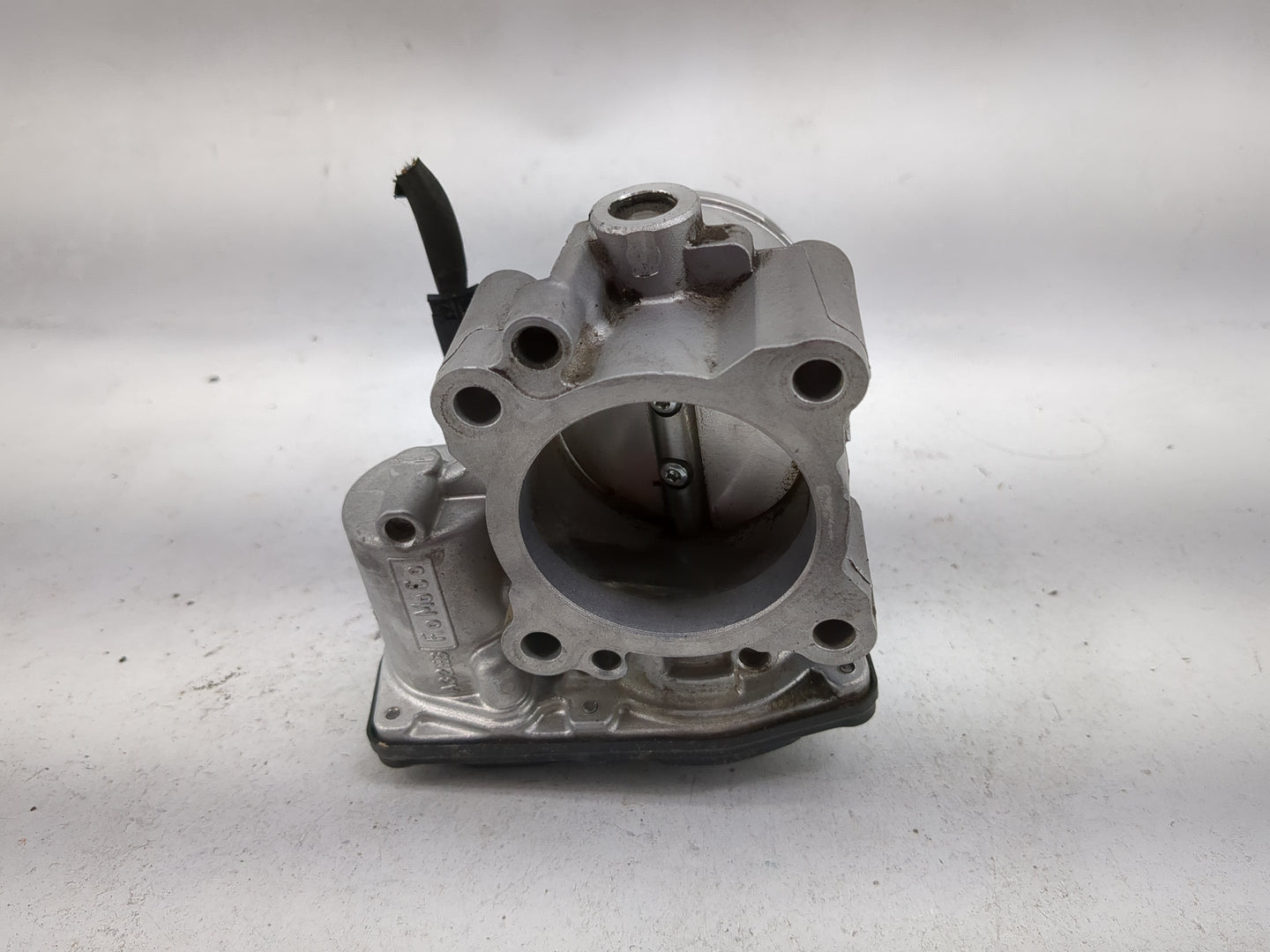 2014-2020 Ford Fusion Throttle Body P/N:DS7G-9F991-BB Fits Fits 2014 2015 2016 2017 2018 2019 2020 OEM Used Auto Parts - Oem