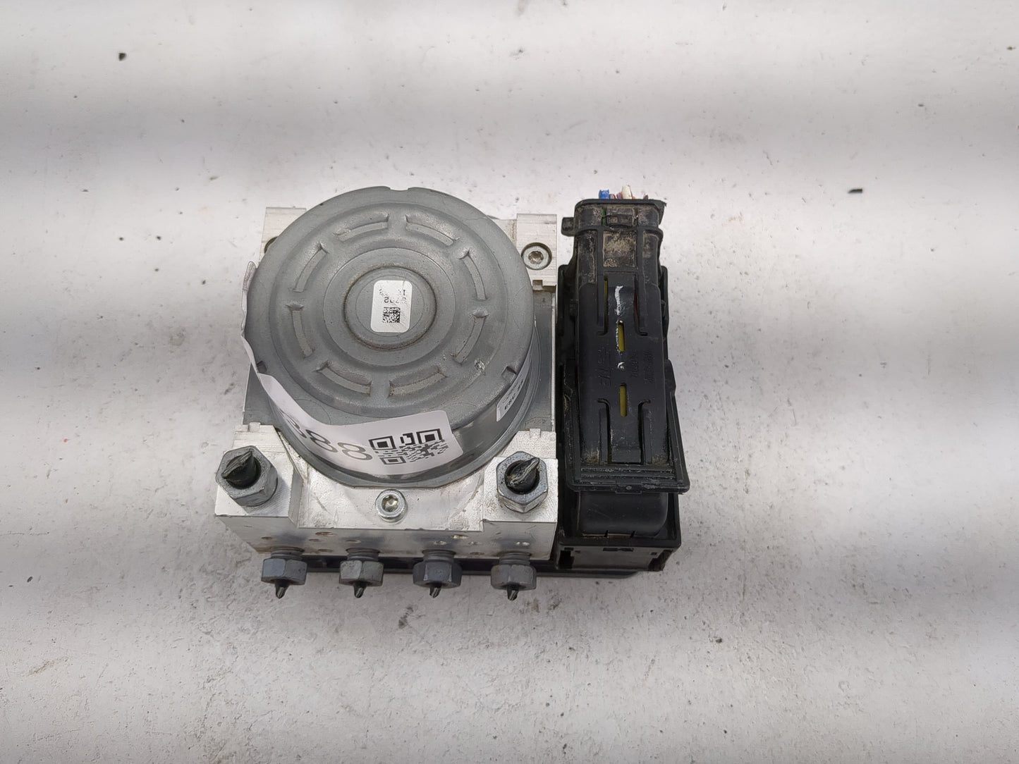 2017-2018 Ford Fusion ABS Pump Control Module Replacement P/N:HG9C-2B373-BG HG9C-2C219-LG Fits Fits 2017 2018 OEM Used Auto 
