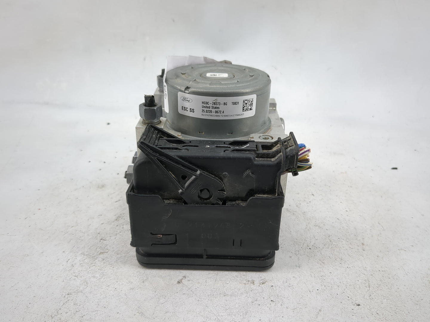 2017-2018 Ford Fusion ABS Pump Control Module Replacement P/N:HG9C-2B373-BG HG9C-2C219-LG Fits Fits 2017 2018 OEM Used Auto 