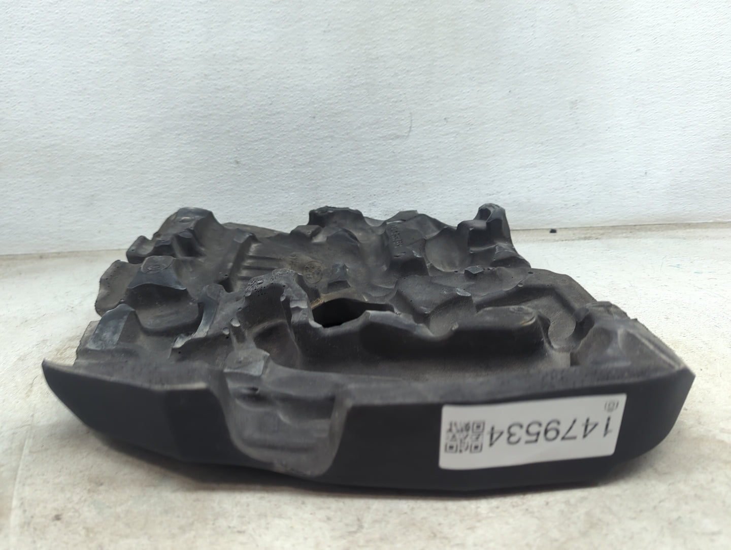2017 Ford Fusion Engine Cover Black - Oemusedautoparts1.com