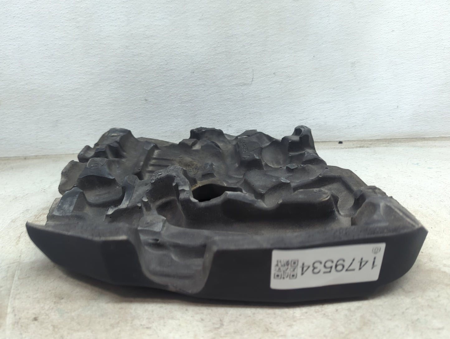 2017 Ford Fusion Engine Cover Black - Oemusedautoparts1.com