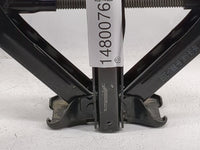 2017 Ford Fusion Spare Scissor Car Jack Black - Oemusedautoparts1.com