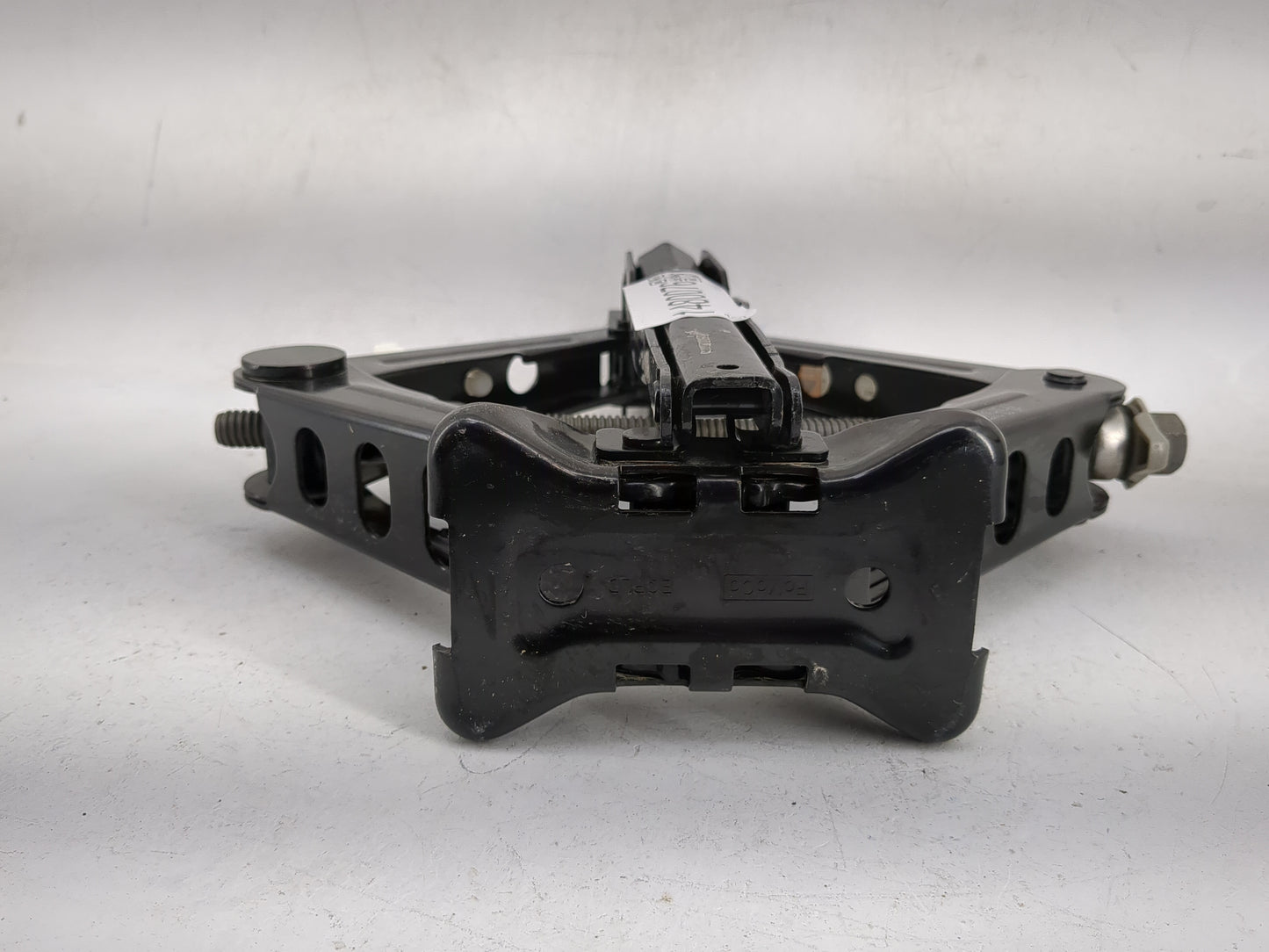 2017 Ford Fusion Spare Scissor Car Jack Black - Oemusedautoparts1.com