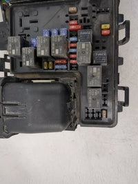 2017-2020 Ford Fusion Fusebox Fuse Box Panel Relay Module P/N:HG9T14D068AC 8T2T-14B192-AB Fits Fits 2017 2018 2019 2020 OEM 