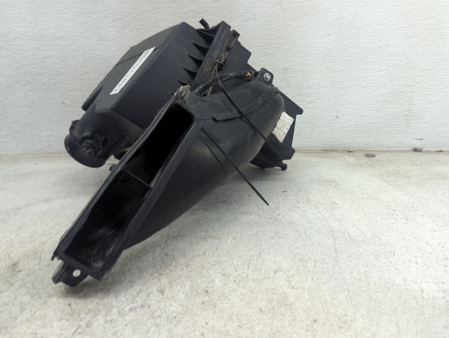 2017-2020 Ford Fusion Air Cleaner Intake-duct Hose Tube 1481103 - Oemusedautoparts1.com