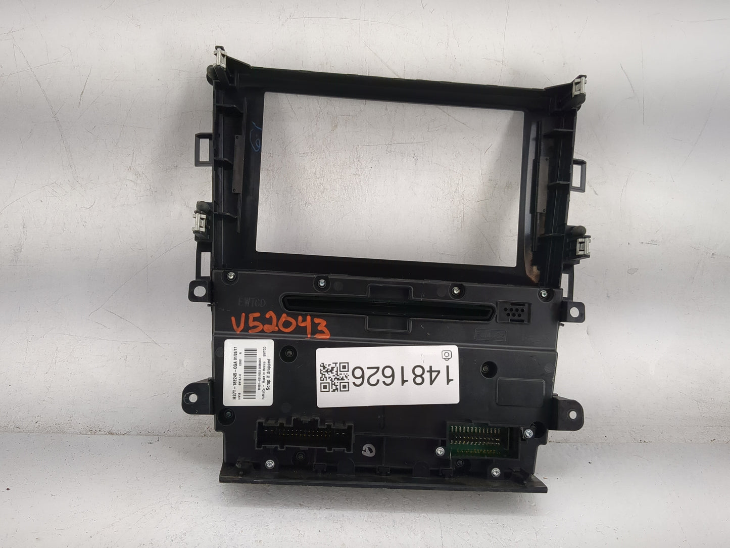 2017-2020 Ford Fusion Radio Control Panel 1481626 - Oemusedautoparts1.com