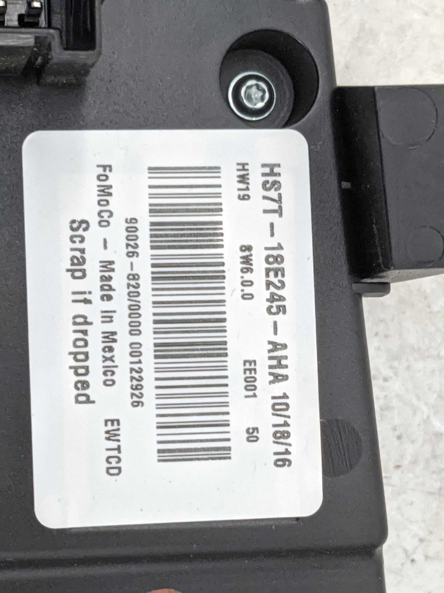 2017-2017 Ford Fusion Radio Control Panel 1483072 - Oemusedautoparts1.com