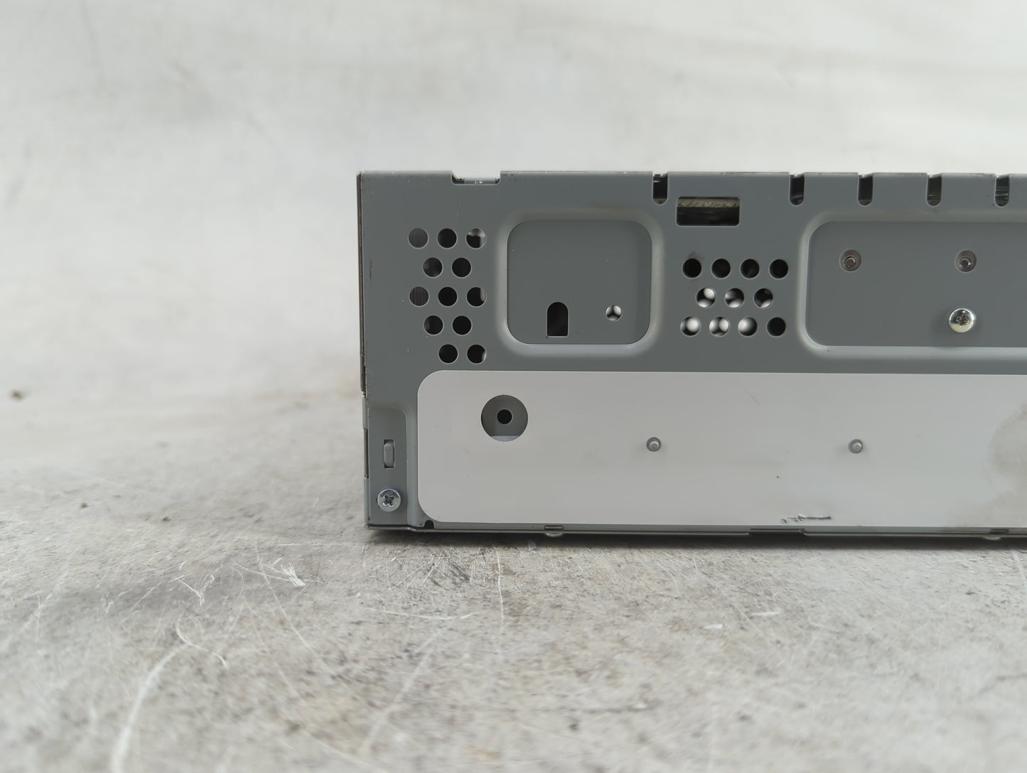 2017 Ford Fusion Radio AM FM Cd Player Receiver Replacement P/N:CQ-HJ16N04MB Fits OEM Used Auto Parts - Oemusedautoparts1.co