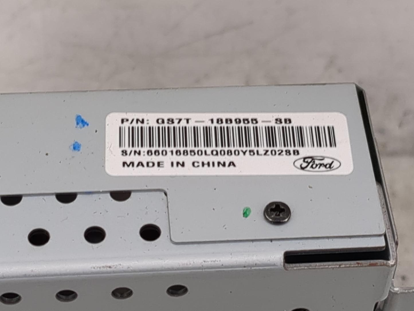 2017-2020 Ford Fusion Information Display Screen 1491366 - Oemusedautoparts1.com
