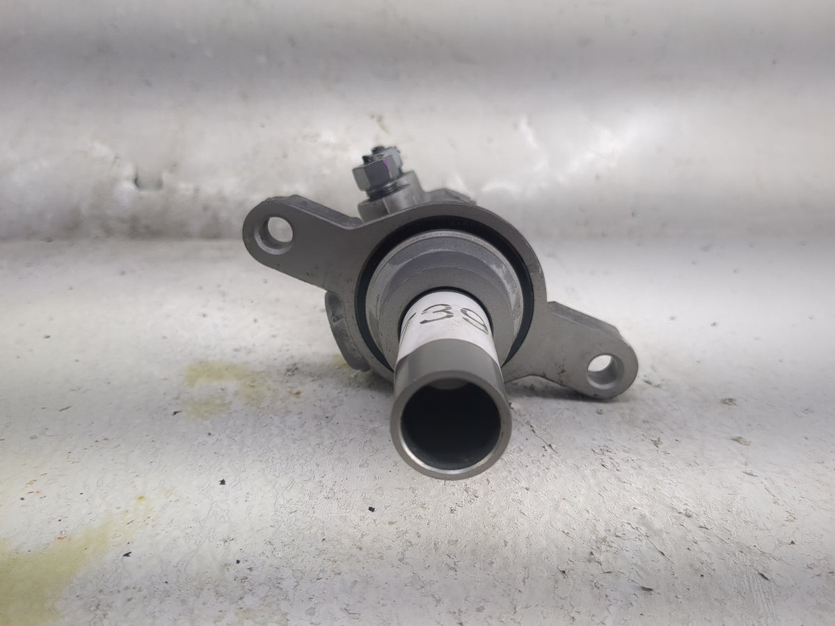 Ford Fusion Brake Master Cylinder 1497399 - Oemusedautoparts1.com