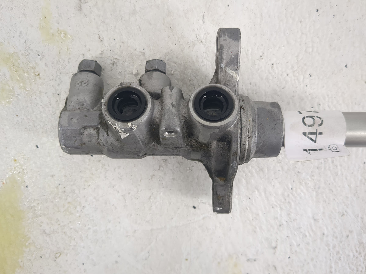 Ford Fusion Brake Master Cylinder 1497399 - Oemusedautoparts1.com