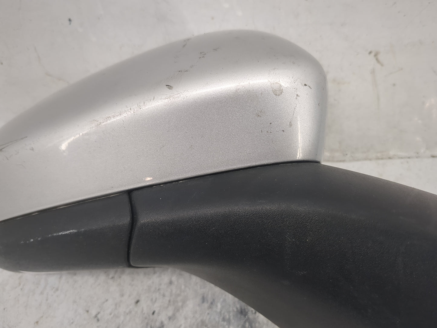 2017 Ford Fusion Passenger Side View Mirror - Right Door Mirror OEM Used - Oemusedautoparts1.com