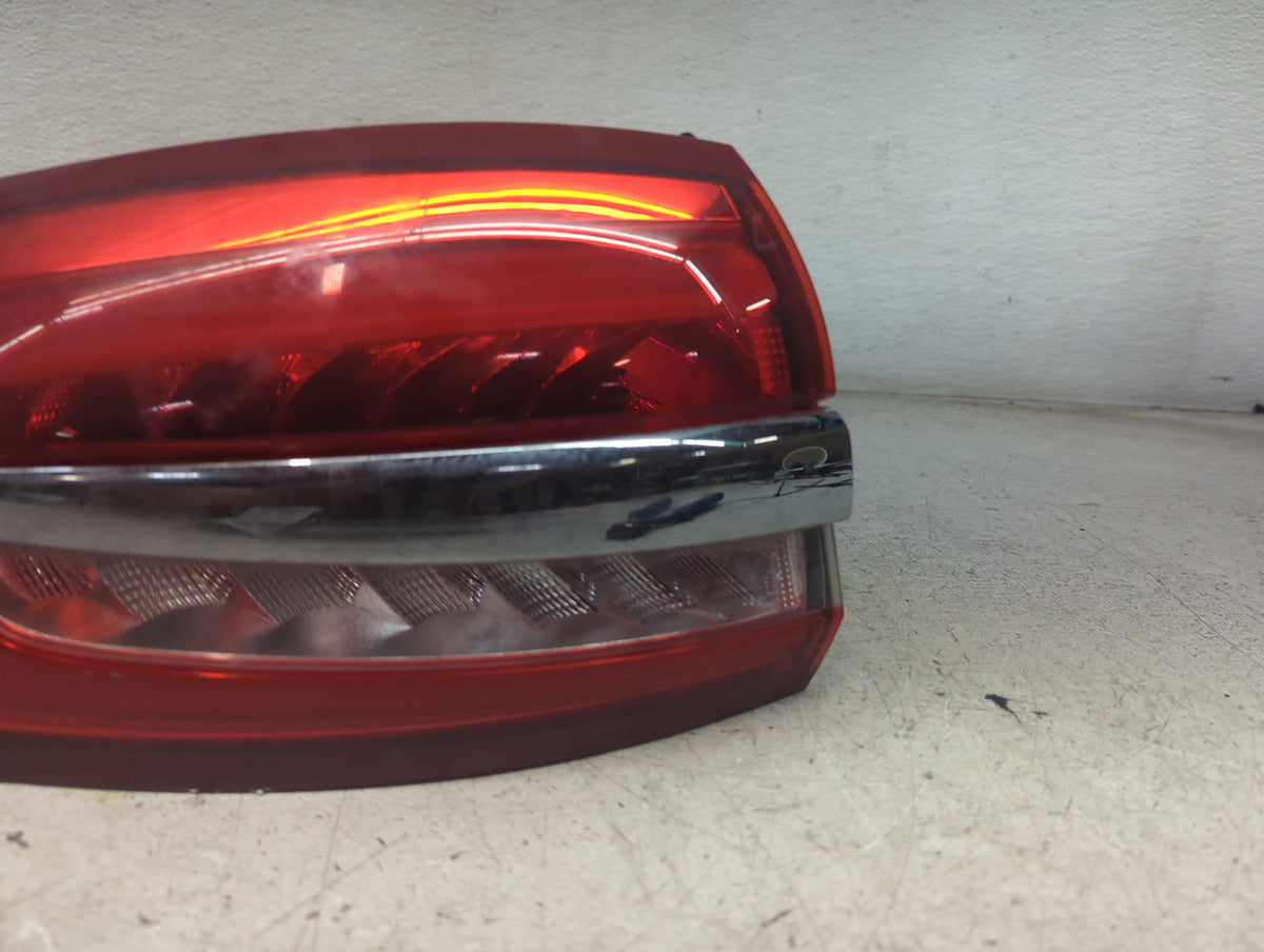 2017-2020 Ford Fusion Tail Light Assembly Driver Left OEM P/N:HS73-13405-AC F00HTF406304 Fits Fits 2017 2018 2019 2020 OEM U