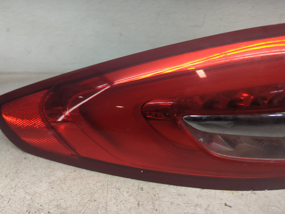 2017-2020 Ford Fusion Tail Light Assembly Driver Left OEM P/N:HS73-13405-AC F00HTF406304 Fits Fits 2017 2018 2019 2020 OEM U