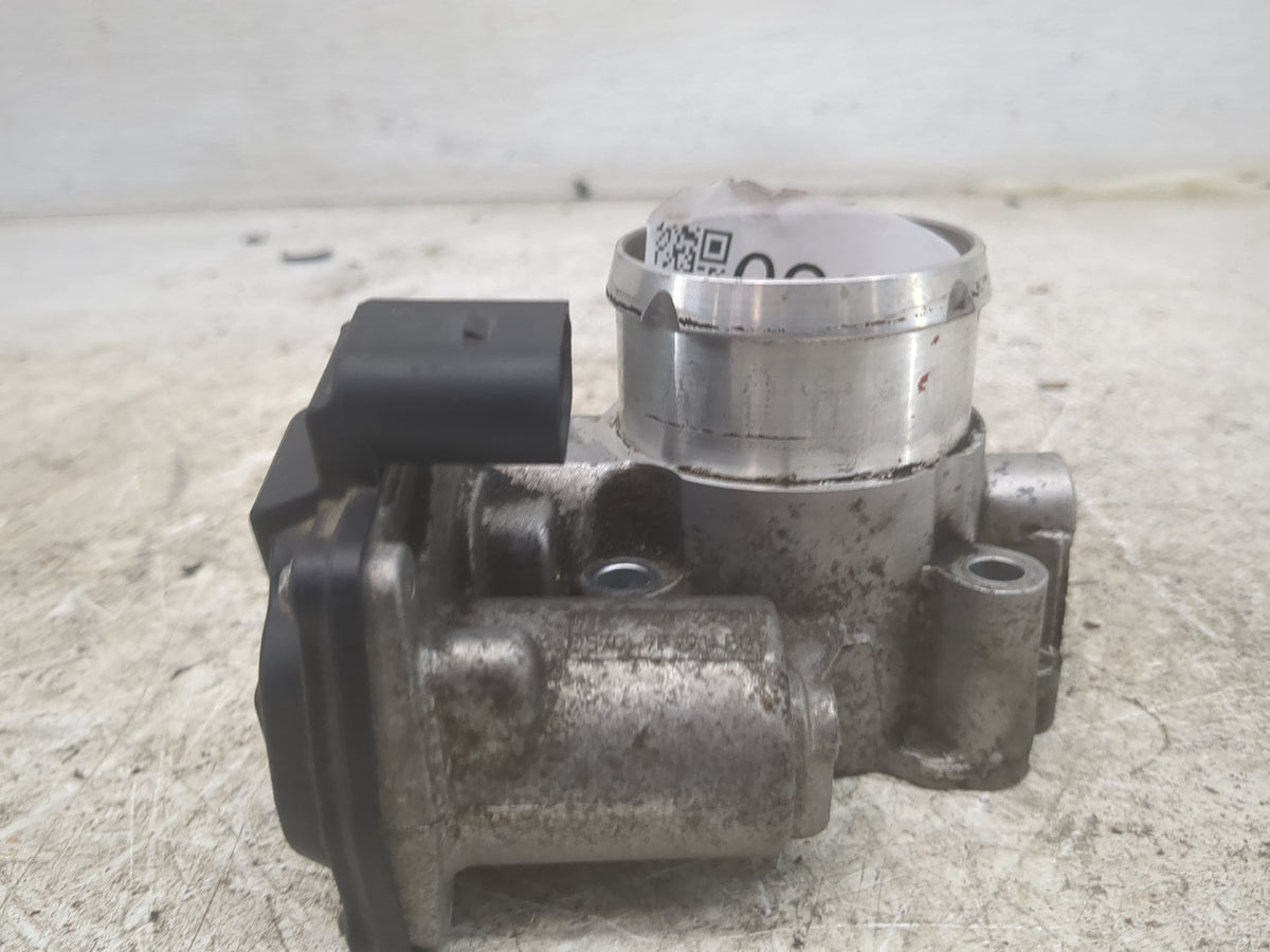 2014-2020 Ford Fusion Throttle Body Fits Fits 2014 2015 2016 2017 2018 2019 2020 OEM Used Auto Parts - Oemusedautoparts1.com