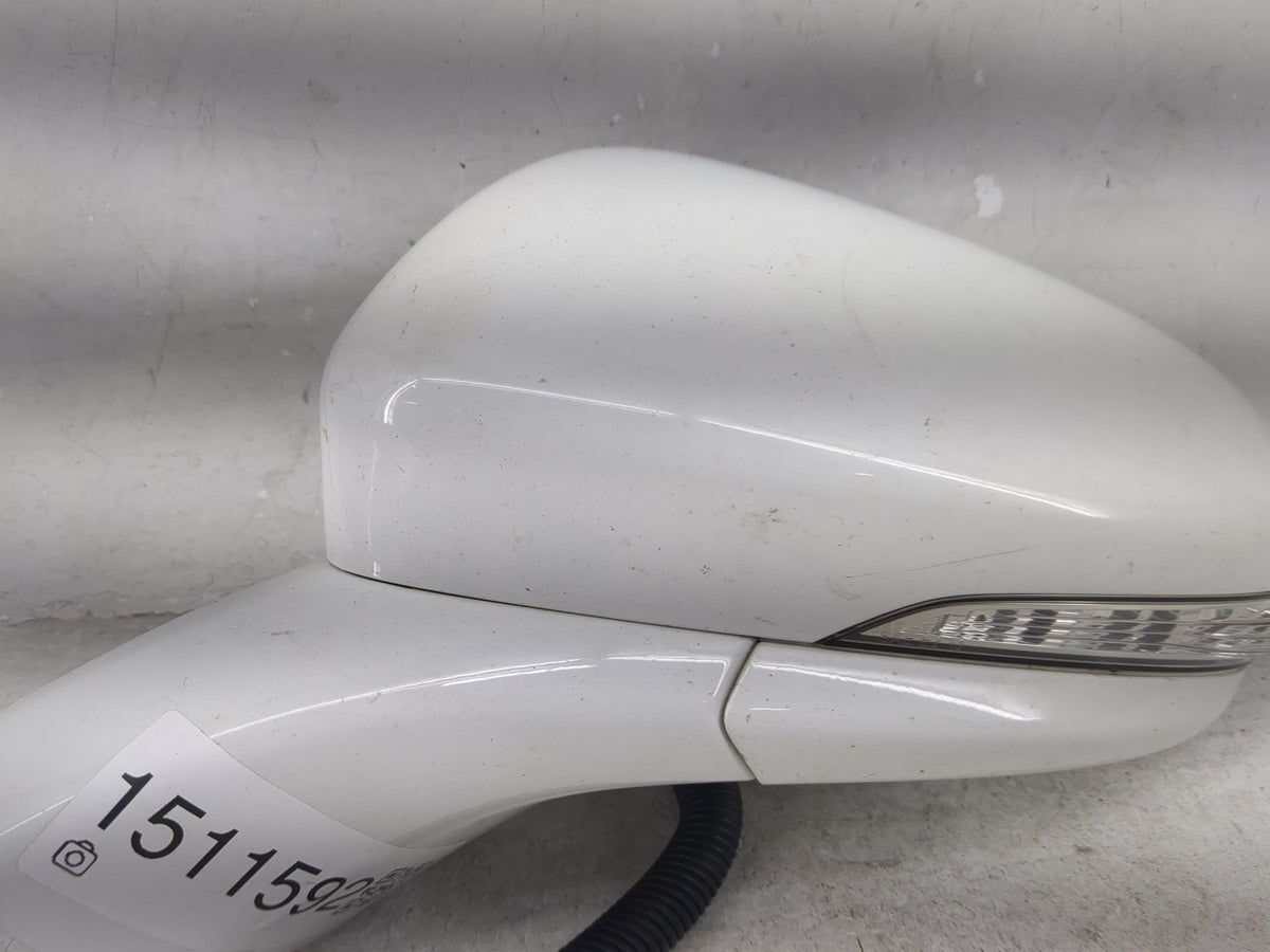 2015-2017 Ford Fusion Driver Side View Mirror - Left Door Mirror OEM Used - Oemusedautoparts1.com