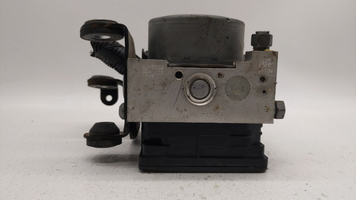 2017-2018 Ford Fusion Anti-Lock Brake ABS Pump Module Actuator OEM P/N:HG9C-2B373-BG HG9C-2C219-LG Fits Fits 2017 2018 OEM U