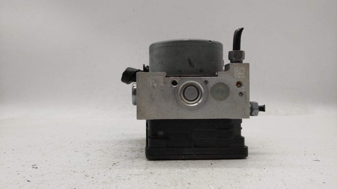 2017-2018 Ford Fusion ABS Pump Control Module Replacement P/N:HG9C-2B373-BG HG9C-2C219-LG, HG9C-2B373-BH Fits Fits 2017 2018