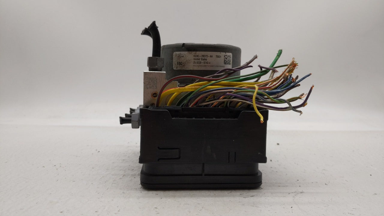 2017-2018 Ford Fusion ABS Pump Control Module Replacement P/N:HG9C-2B373-AH HG9C-2B373-CF, HG9C-2C219-MF Fits Fits 2017 2018