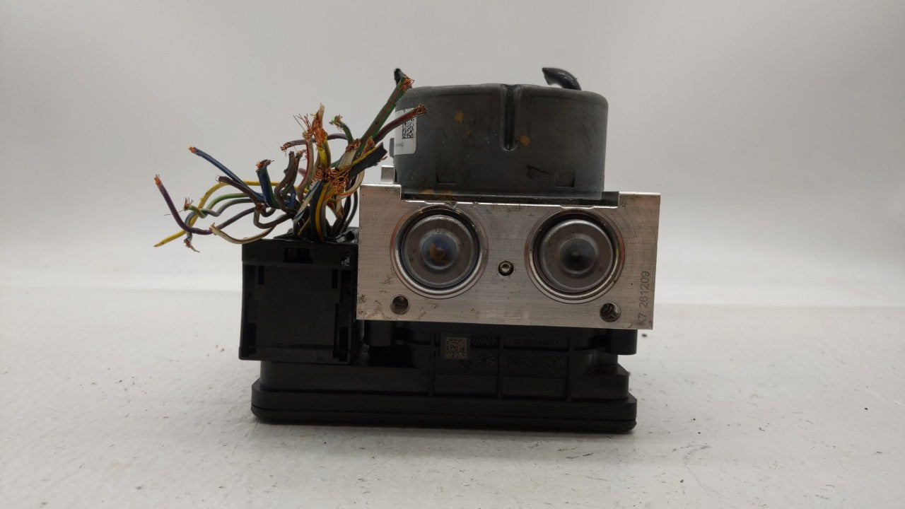 2017-2018 Ford Fusion ABS Pump Control Module Replacement P/N:HG9C-2B373-AH HG9C-2B373-CF, HG9C-2C219-MF Fits Fits 2017 2018