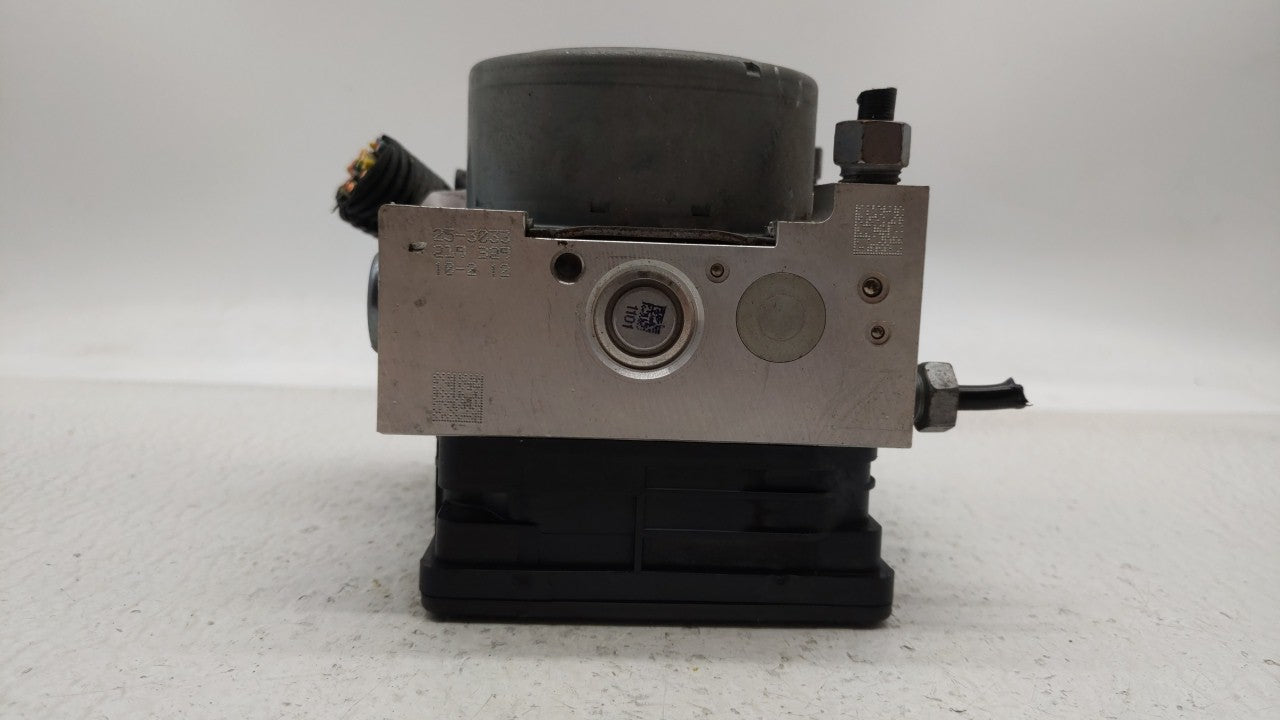 2017-2018 Ford Fusion ABS Pump Control Module Replacement P/N:HG9C-2B373-AH HG9C-2B373-CF, HG9C-2C219-MF Fits Fits 2017 2018