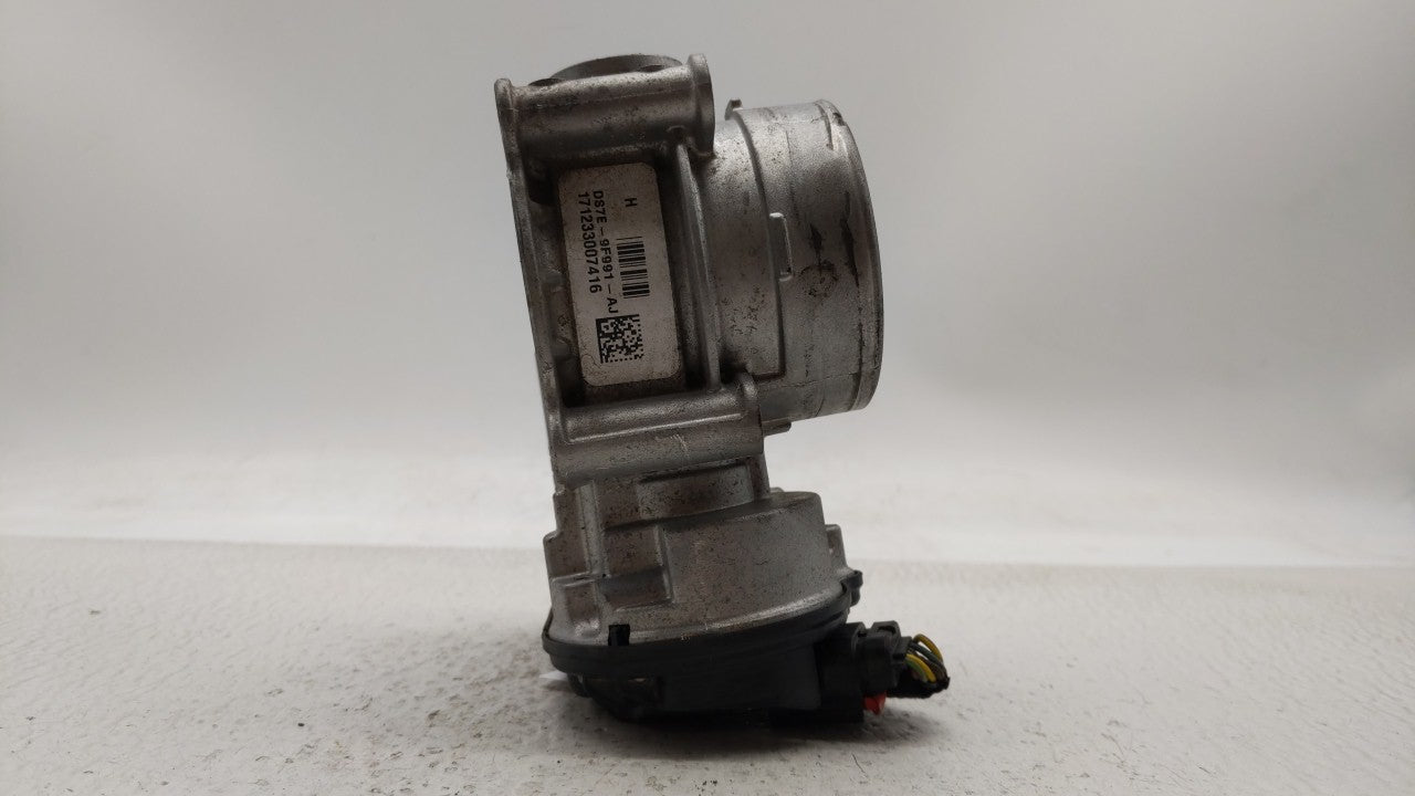 2013-2019 Ford Fusion Throttle Body P/N:DS7E-9F991-AK DS7E-9F991-AD Fits Fits 2013 2014 2015 2016 2017 2018 2019 2020 OEM Us