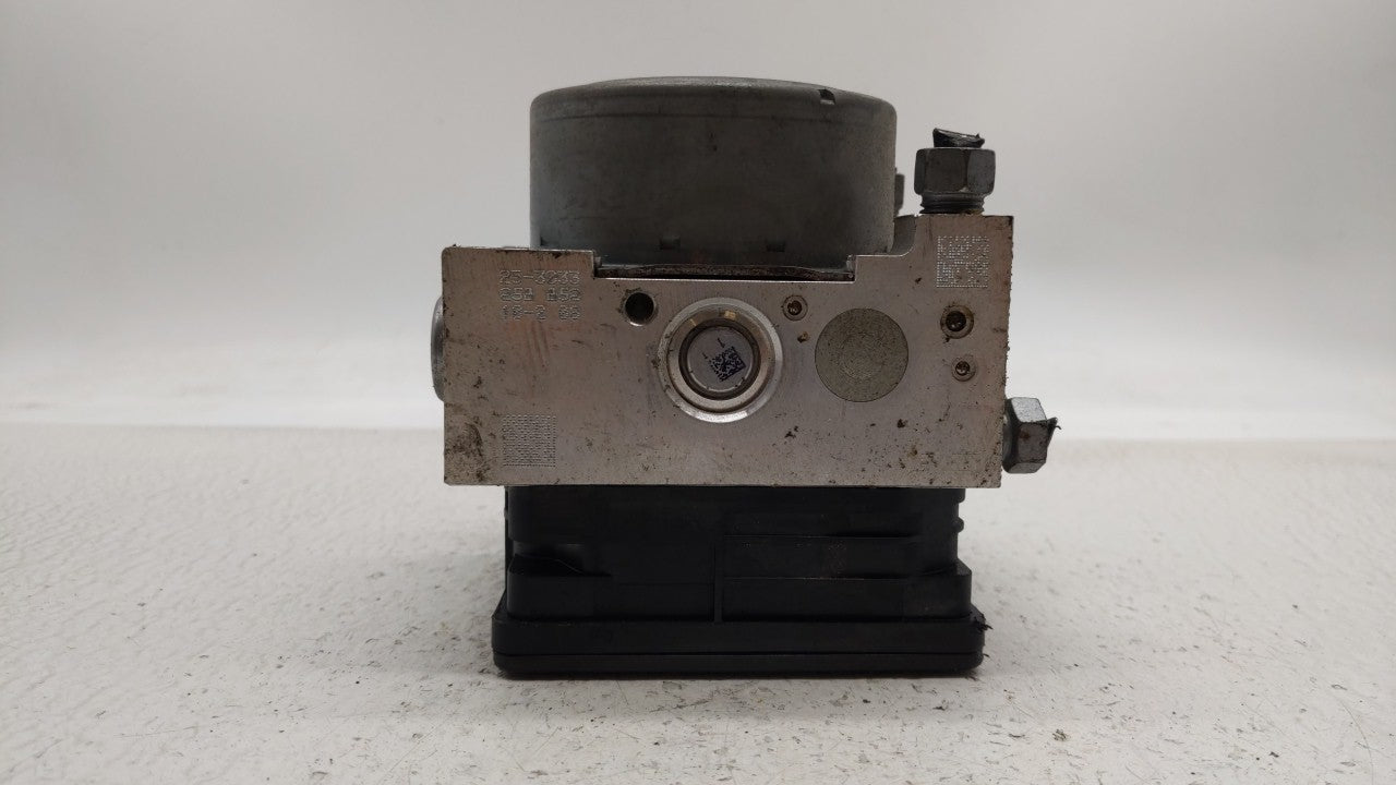 2017-2018 Ford Fusion ABS Pump Control Module Replacement P/N:HG9C-2B373-AH HG9C-2B373-CF, HG9C-2C219-MF Fits Fits 2017 2018