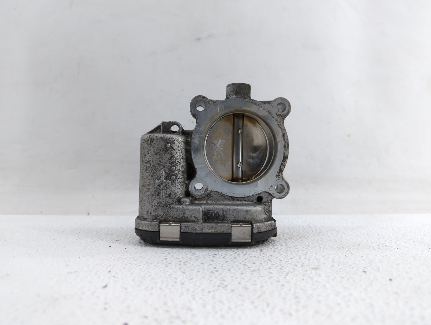 2014-2019 Ford Fusion Throttle Body P/N:DS7E-9F991-BB Fits Fits 2014 2015 2016 2017 2018 2019 OEM Used Auto Parts - Oemuseda