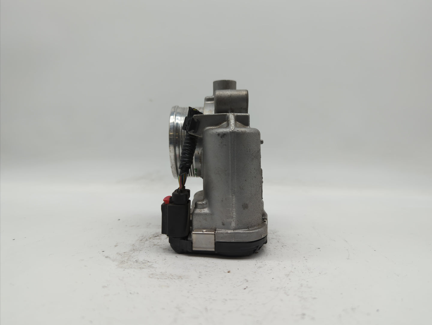 2014-2019 Ford Fusion Throttle Body P/N:DS7E-9F991-BB Fits Fits 2014 2015 2016 2017 2018 2019 OEM Used Auto Parts - Oemuseda