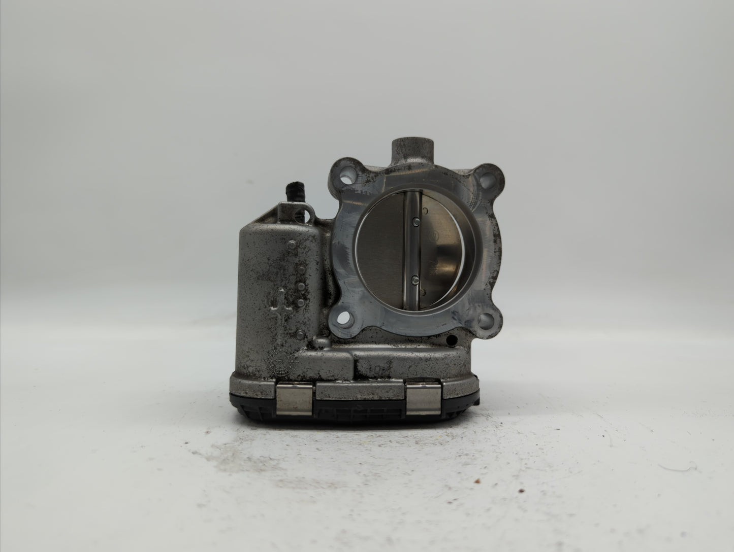 2014-2019 Ford Fusion Throttle Body P/N:DS7E-9F991-BB Fits Fits 2014 2015 2016 2017 2018 2019 OEM Used Auto Parts - Oemuseda