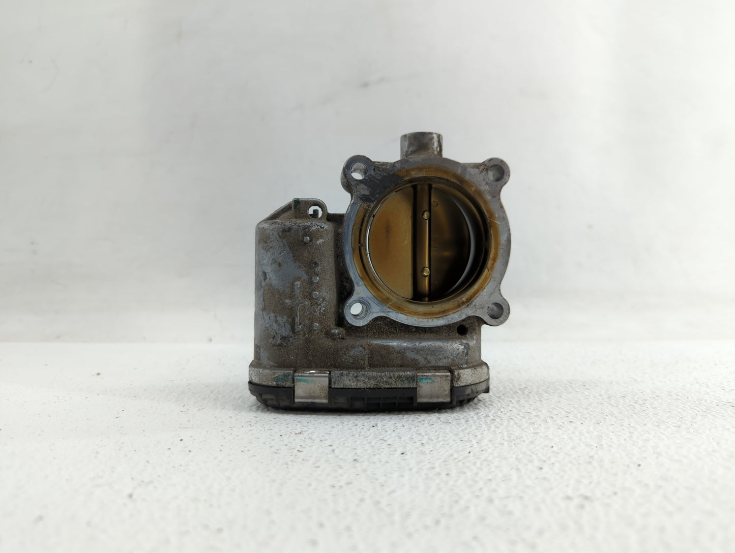 2014-2019 Ford Fusion Throttle Body P/N:DS7E-9F991-BB Fits Fits 2014 2015 2016 2017 2018 2019 OEM Used Auto Parts - Oemuseda