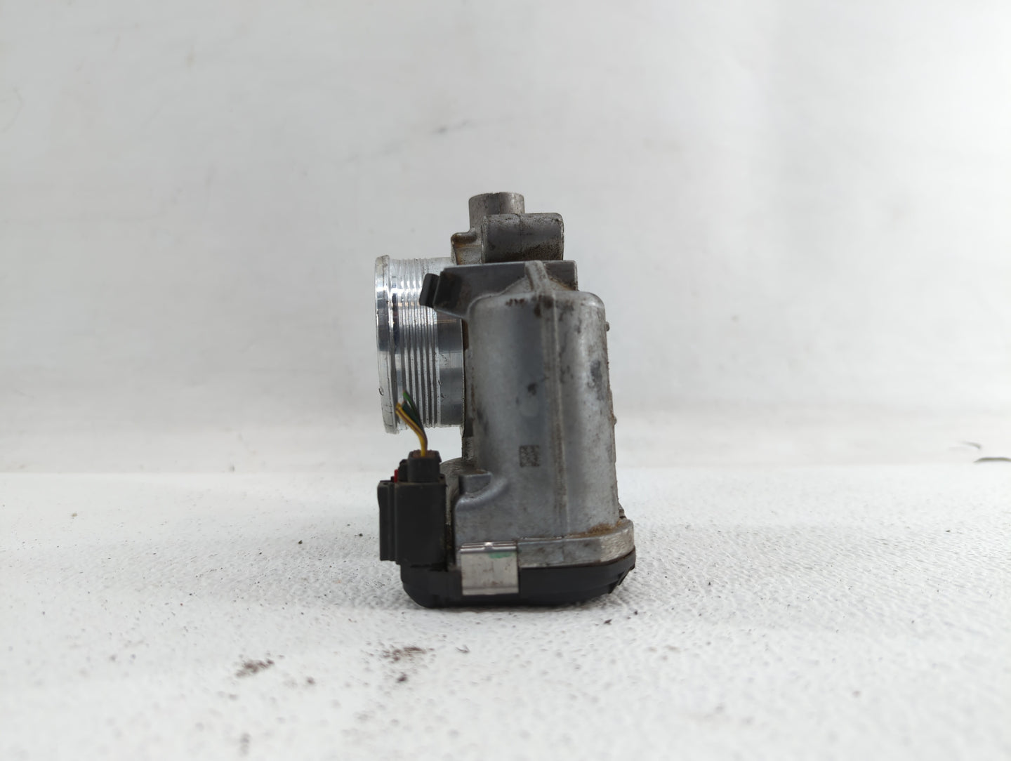 2014-2019 Ford Fusion Throttle Body P/N:DS7E-9F991-BB Fits Fits 2014 2015 2016 2017 2018 2019 OEM Used Auto Parts - Oemuseda