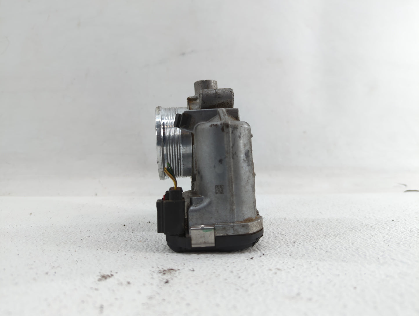 2014-2019 Ford Fusion Throttle Body P/N:DS7E-9F991-BB Fits Fits 2014 2015 2016 2017 2018 2019 OEM Used Auto Parts - Oemuseda