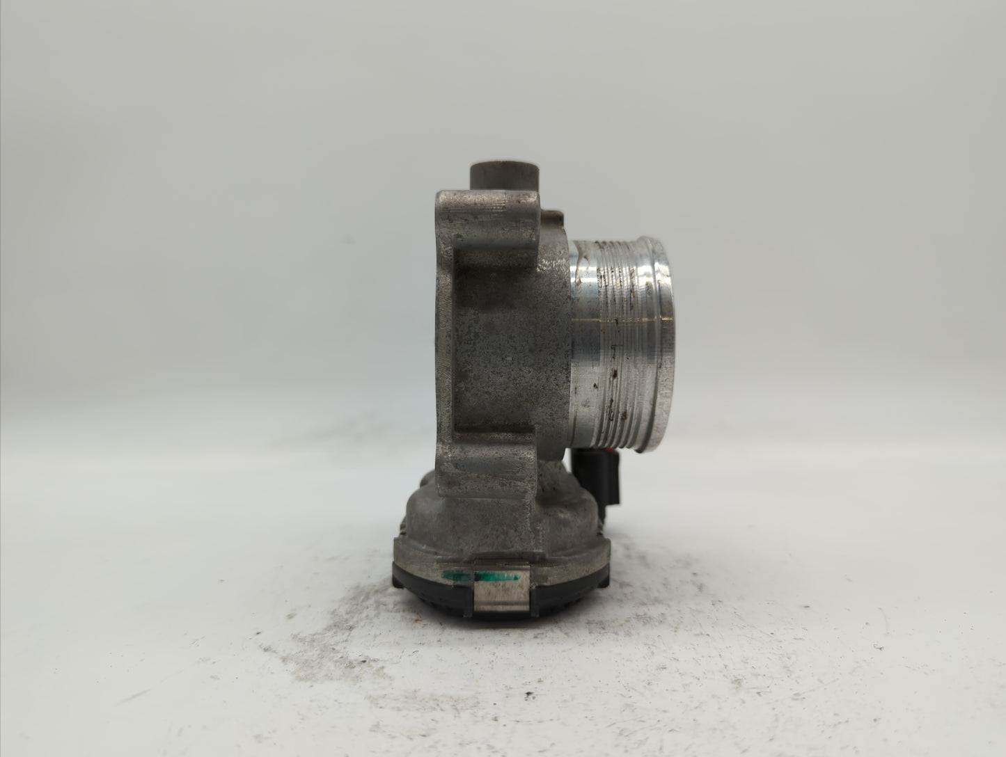 2014-2019 Ford Fusion Throttle Body P/N:DS7E-9F991-BB Fits Fits 2014 2015 2016 2017 2018 2019 OEM Used Auto Parts - Oemuseda
