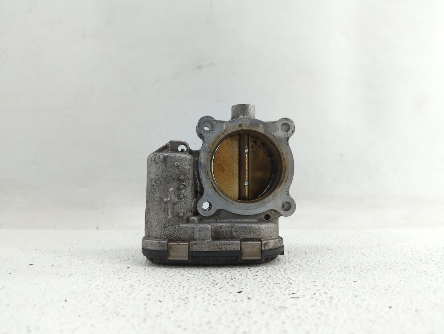 2014-2019 Ford Fusion Throttle Body P/N:DS7E-9F991-BB Fits Fits 2014 2015 2016 2017 2018 2019 OEM Used Auto Parts - Oemuseda