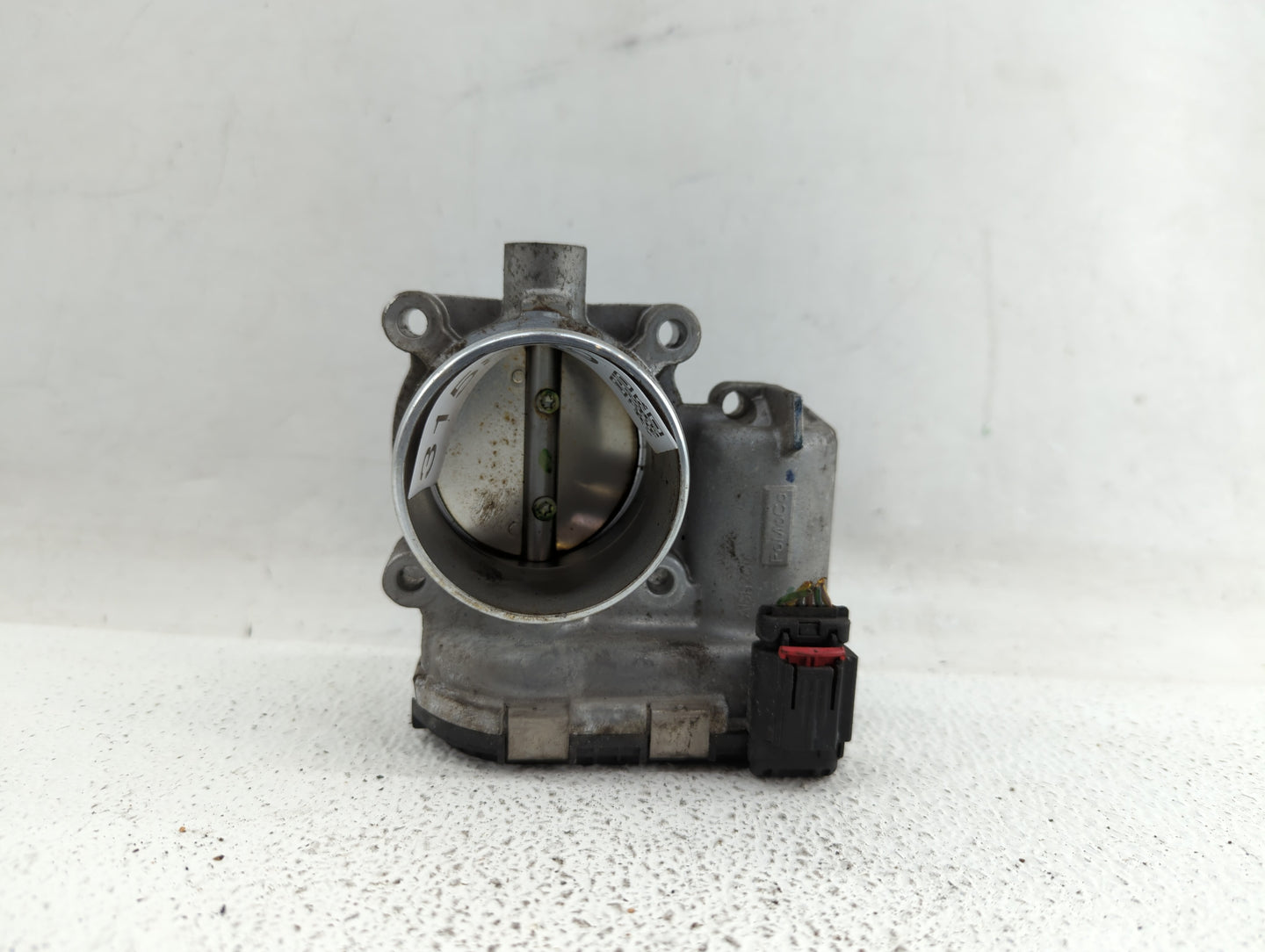 2014-2019 Ford Fusion Throttle Body P/N:DS7E-9F991-BB Fits Fits 2014 2015 2016 2017 2018 2019 OEM Used Auto Parts - Oemuseda