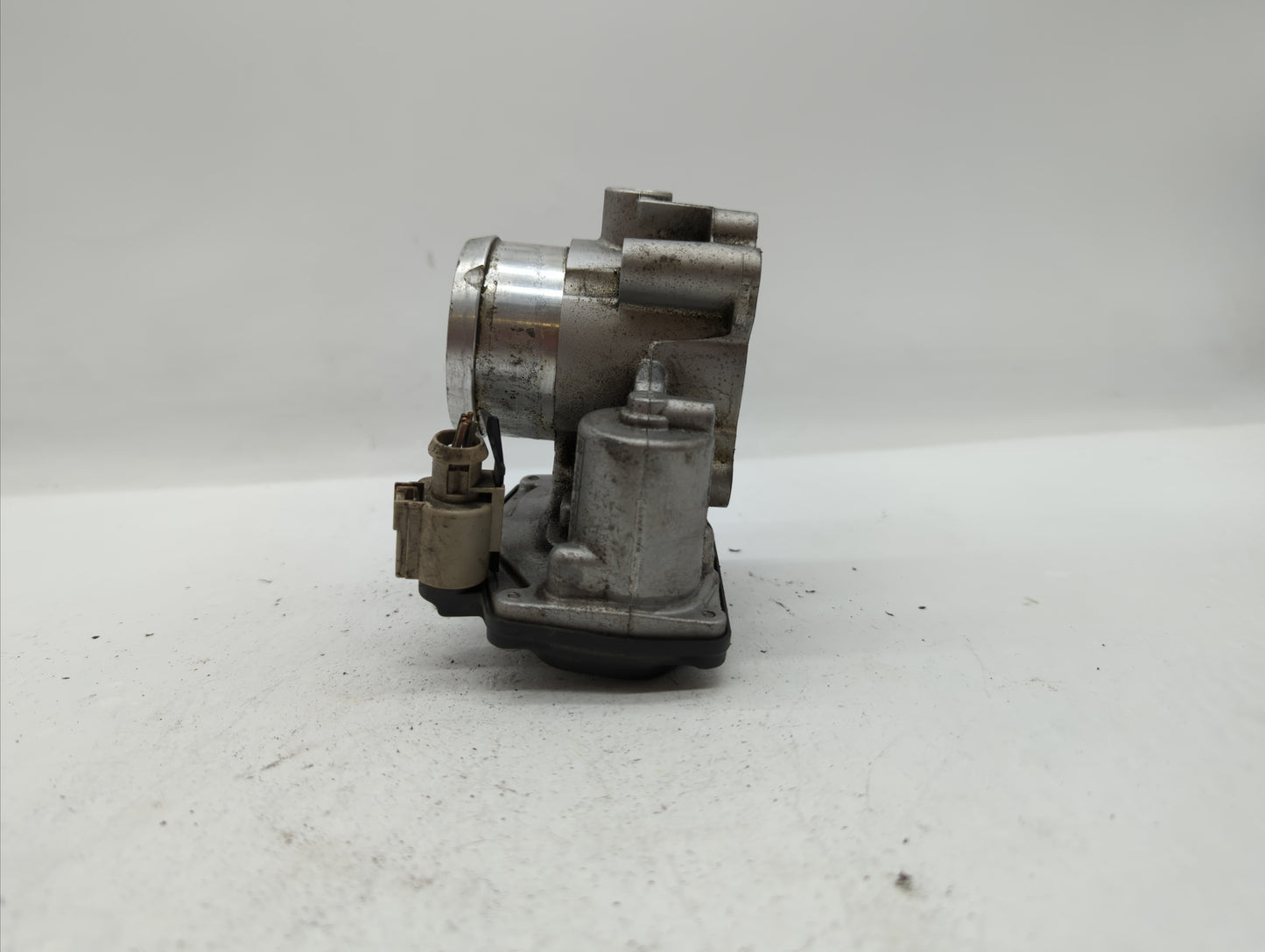 2014-2019 Ford Fusion Throttle Body P/N:DS7G-9F991-BB DS7G-9E991-BB, DS7G-9F991-CA Fits Fits 2014 2015 2016 2017 2018 2019 O