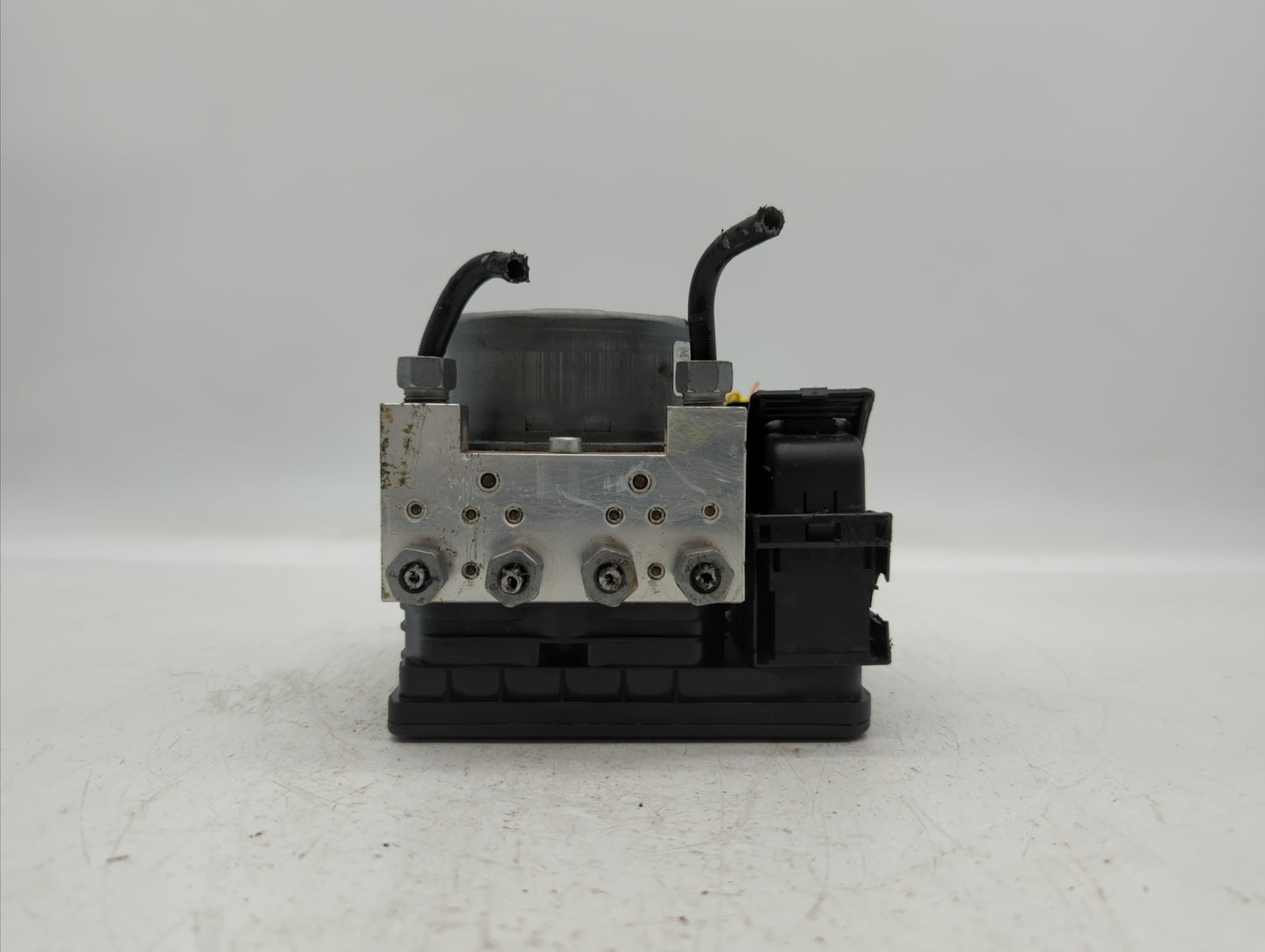 2017-2018 Ford Fusion ABS Pump Control Module Replacement P/N:HG9C-2B373-AH HG9C-2B373-CF, HG9C-2C219-MF Fits Fits 2017 2018