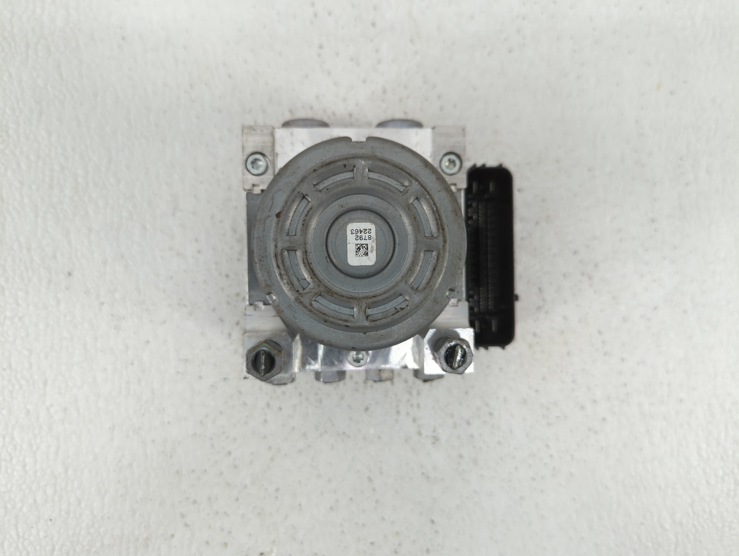 2017-2018 Ford Fusion ABS Pump Control Module Replacement P/N:HG9C-2B373-BG HG9C-2C219-LG, HG9C-2B373-BH Fits Fits 2017 2018