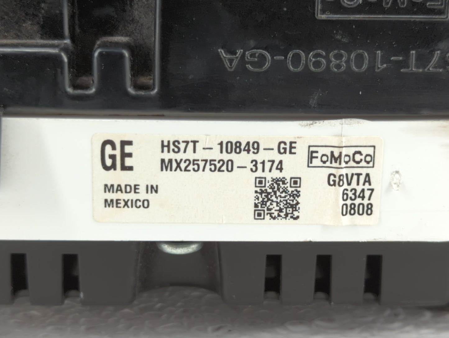 2017 Ford Fusion Instrument Cluster Speedometer Gauges P/N:HS7T-10849-GE HS7T-10849-GD, HS7T-10849-GF Fits OEM Used Auto Par