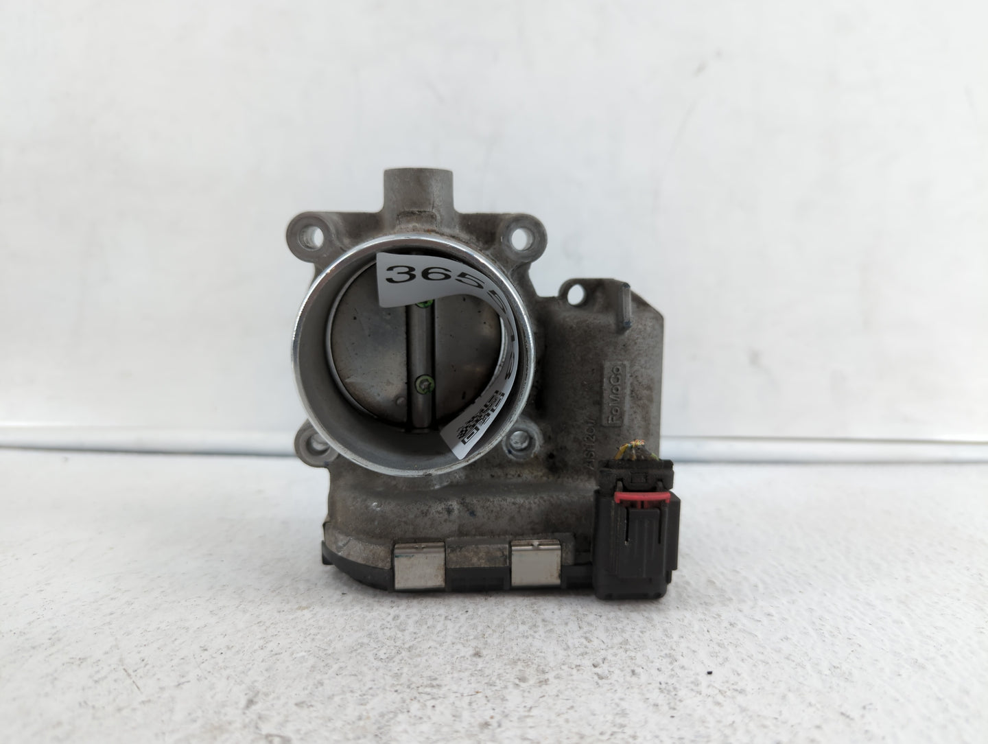 2014-2019 Ford Fusion Throttle Body P/N:0 280 750 566 DS7E-9F991-BB Fits Fits 2014 2015 2016 2017 2018 2019 OEM Used Auto Pa